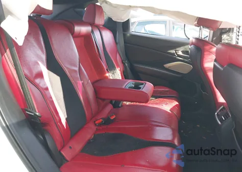 2019 Acura Rdx A-Spec Package z USA, uszkodzony, nr VIN 5J8TC2H68KL021397